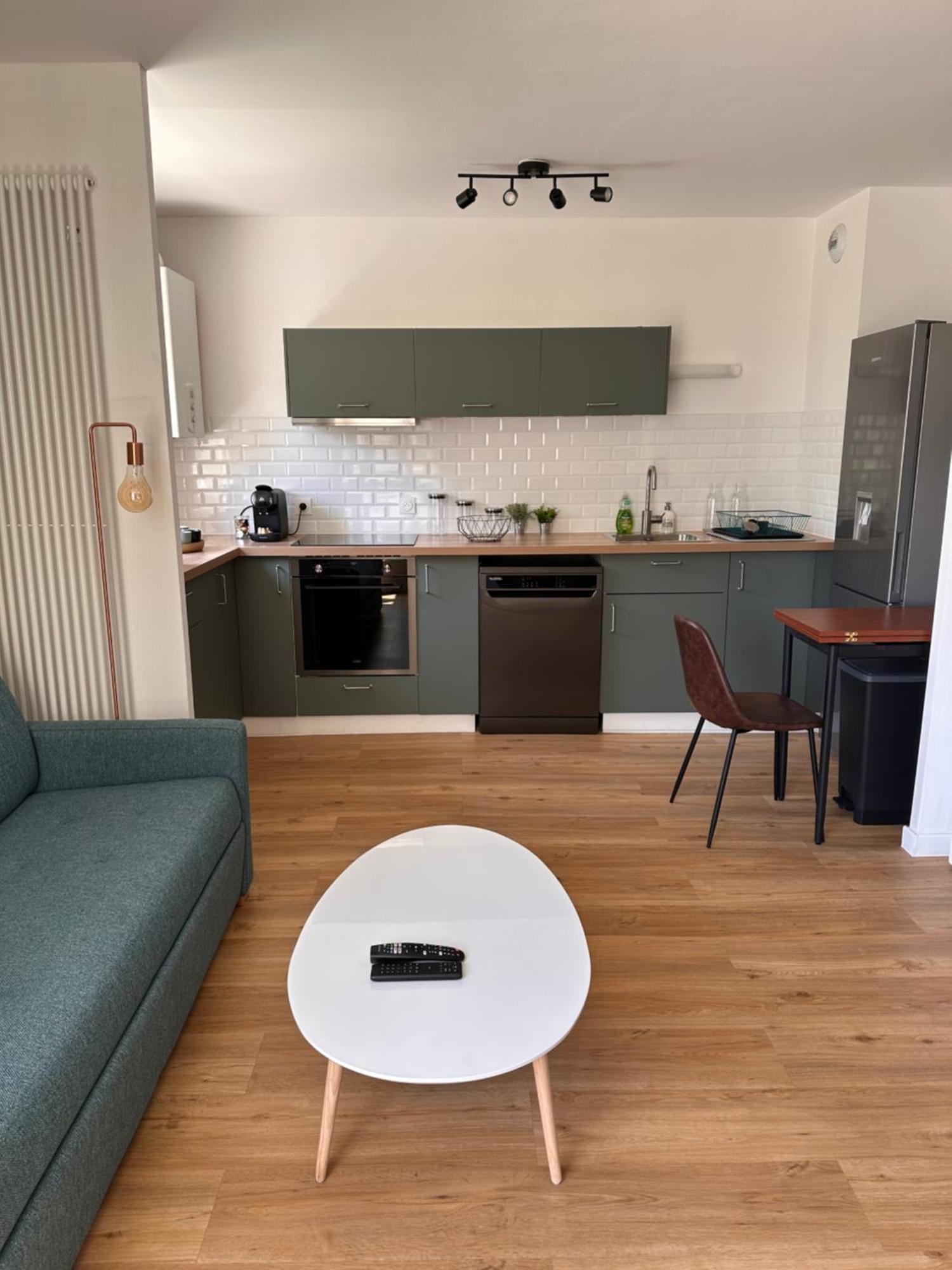 Bel Appartement A 25 Mn De Paris Sartrouville Exterior photo
